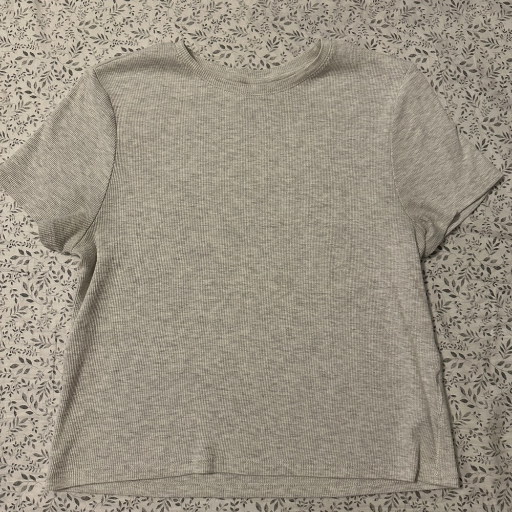 H&M Gray Boxy Crop T-Shirt Short Sleeve